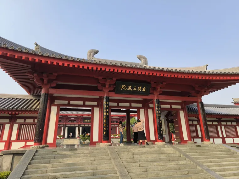 大慈恩寺现代玄奘三藏院的院门