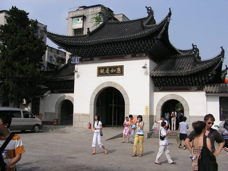武汉归元寺的旧时山门影像