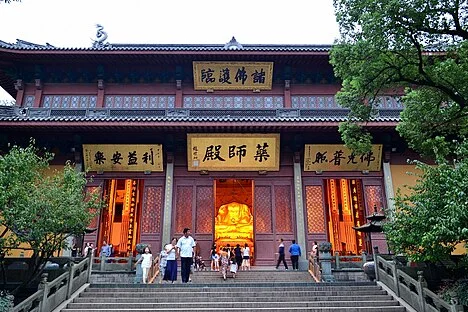 灵隐寺建筑与院落实景